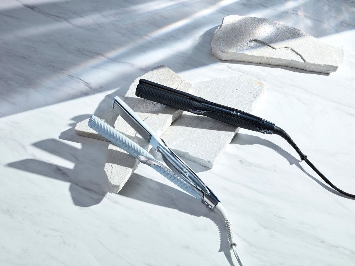 ReFa STRAIGHT IRON PROを貸出アイテムで