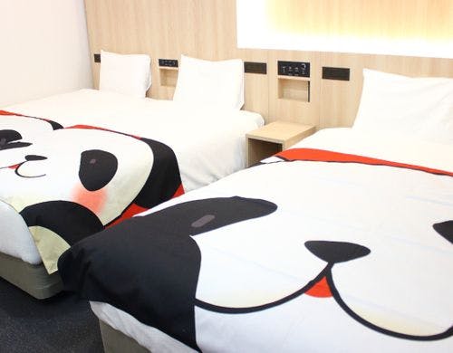 装飾までパンダづくし！