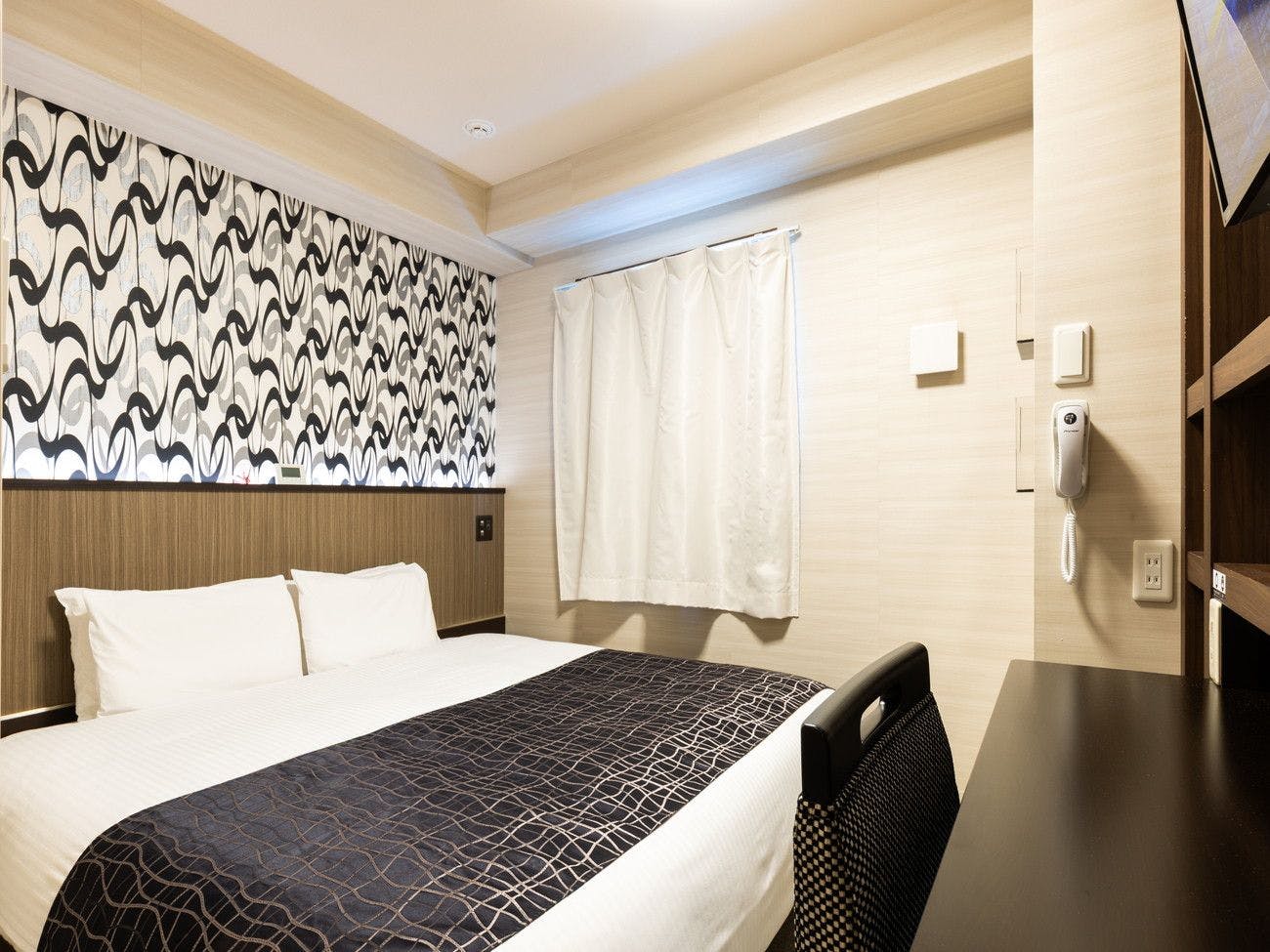 キングベッドルーム