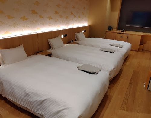 スーペリアトリプル　ベッド