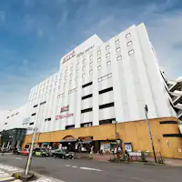 【外観】駅から徒歩1分