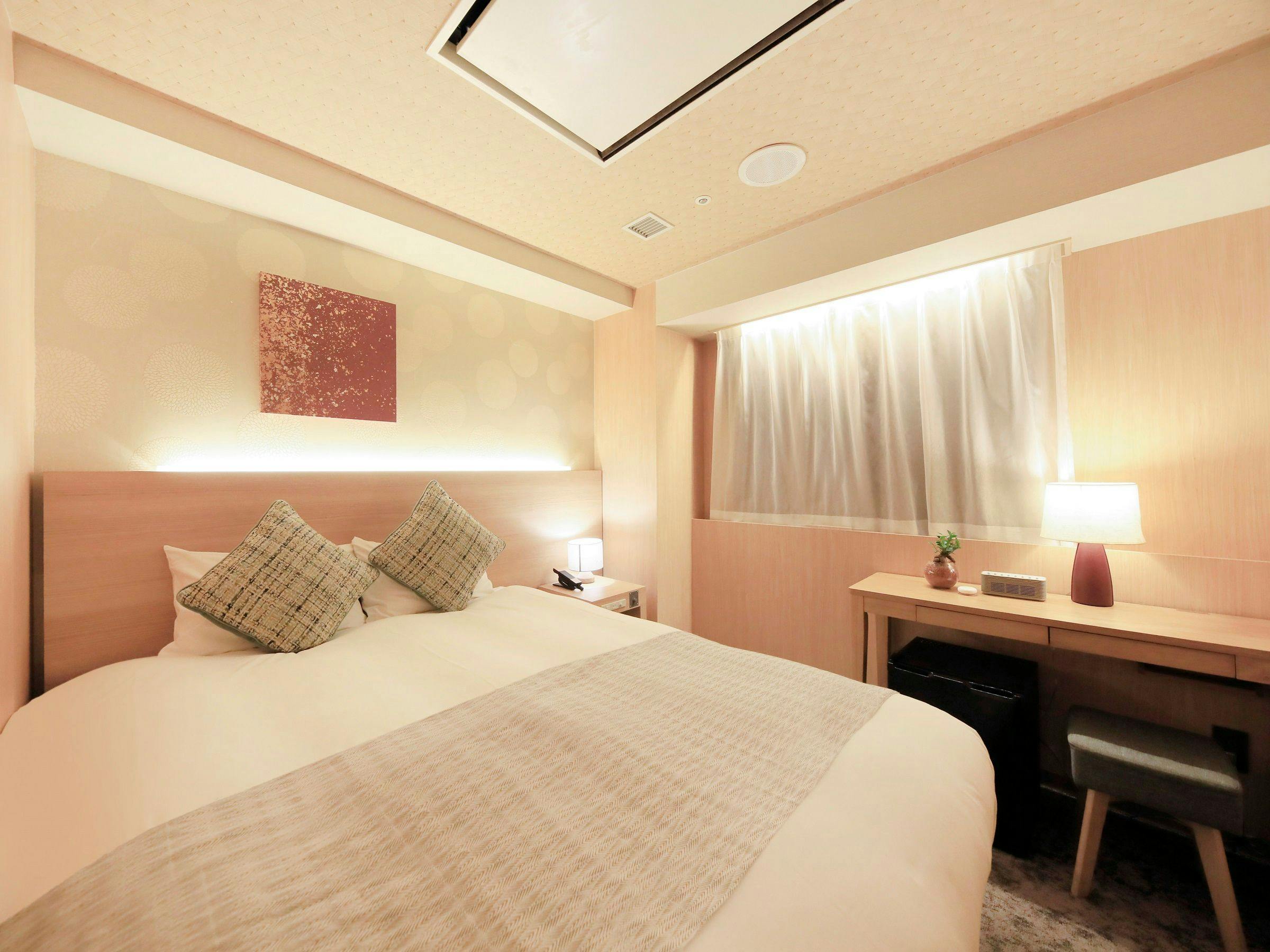 สแตนดาร์ด ควีน