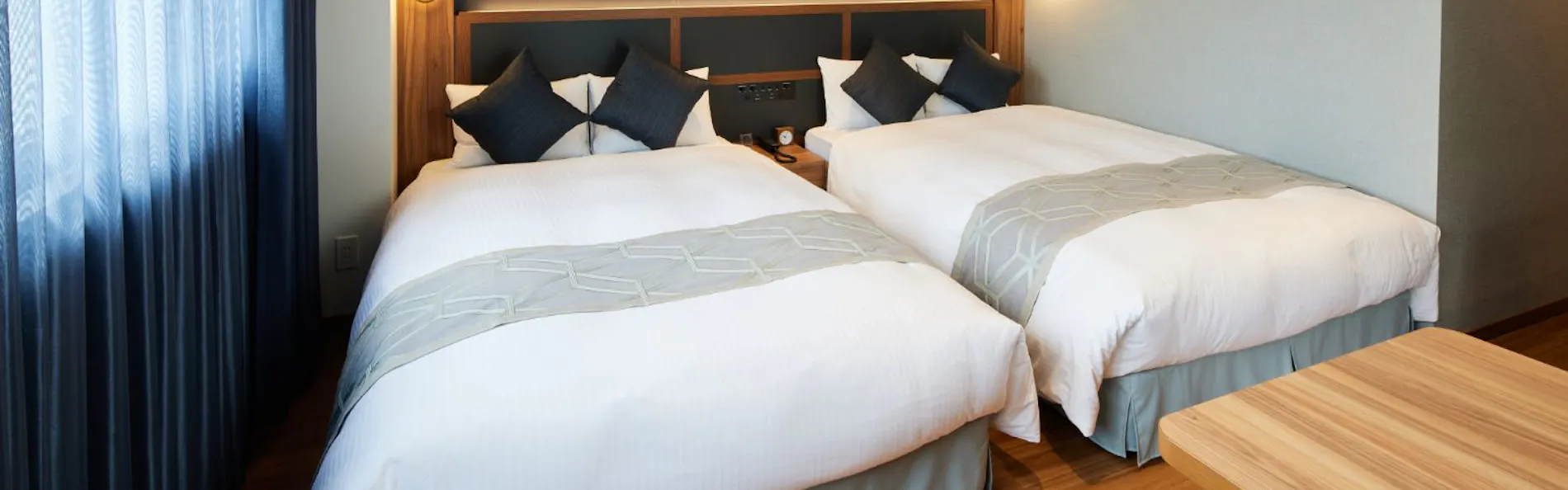 HOTEL SAILS