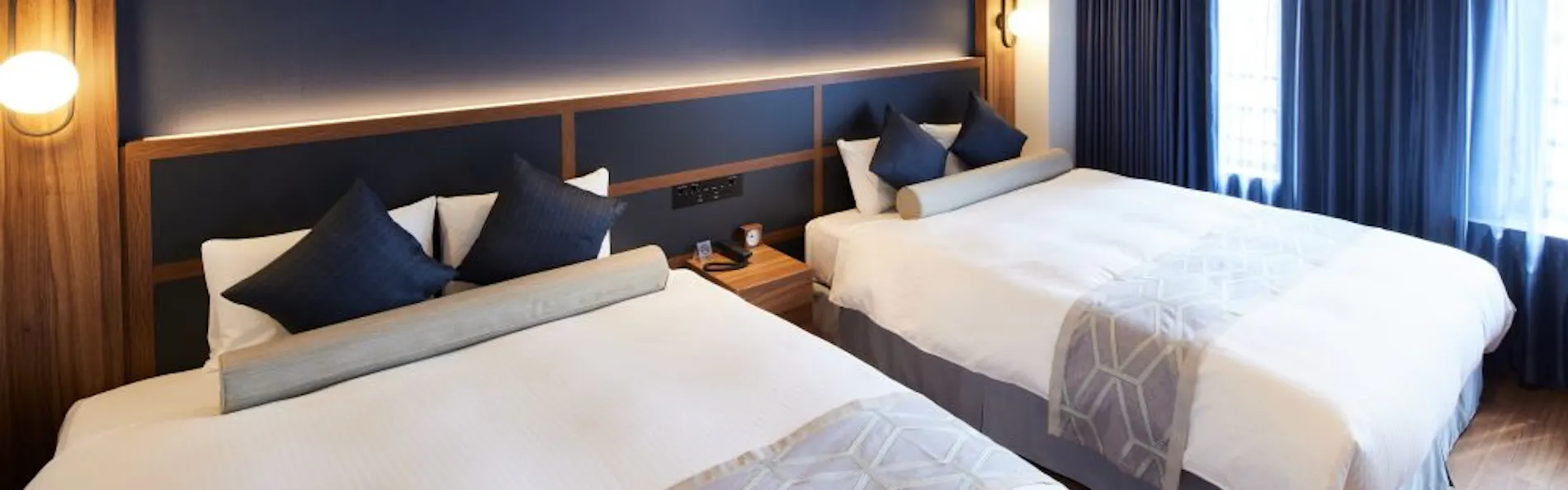 HOTEL SAILS