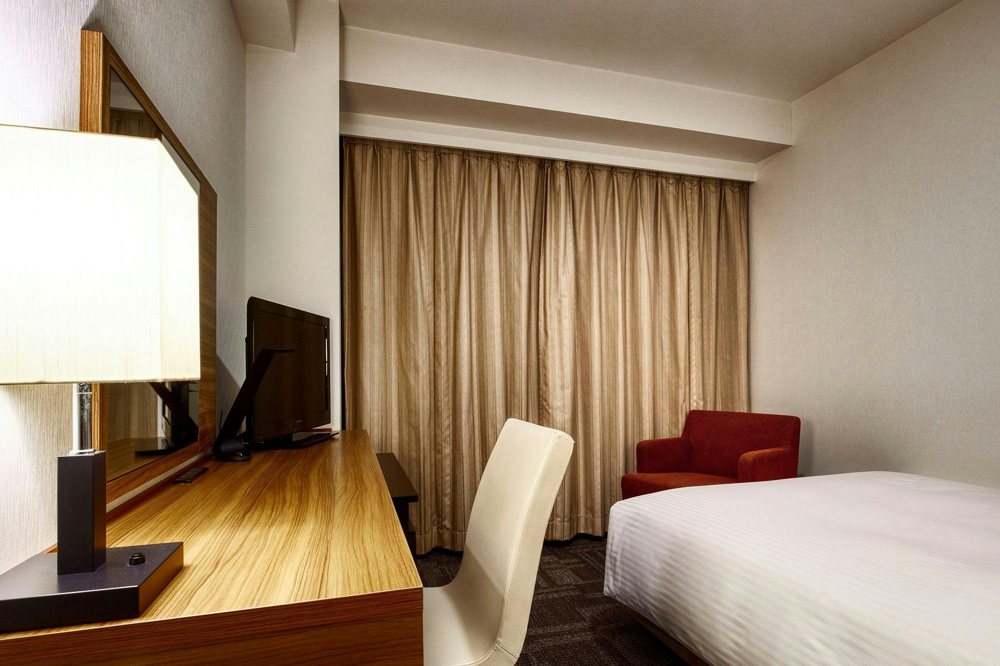 ROYAL PINES HOTEL CHIBA