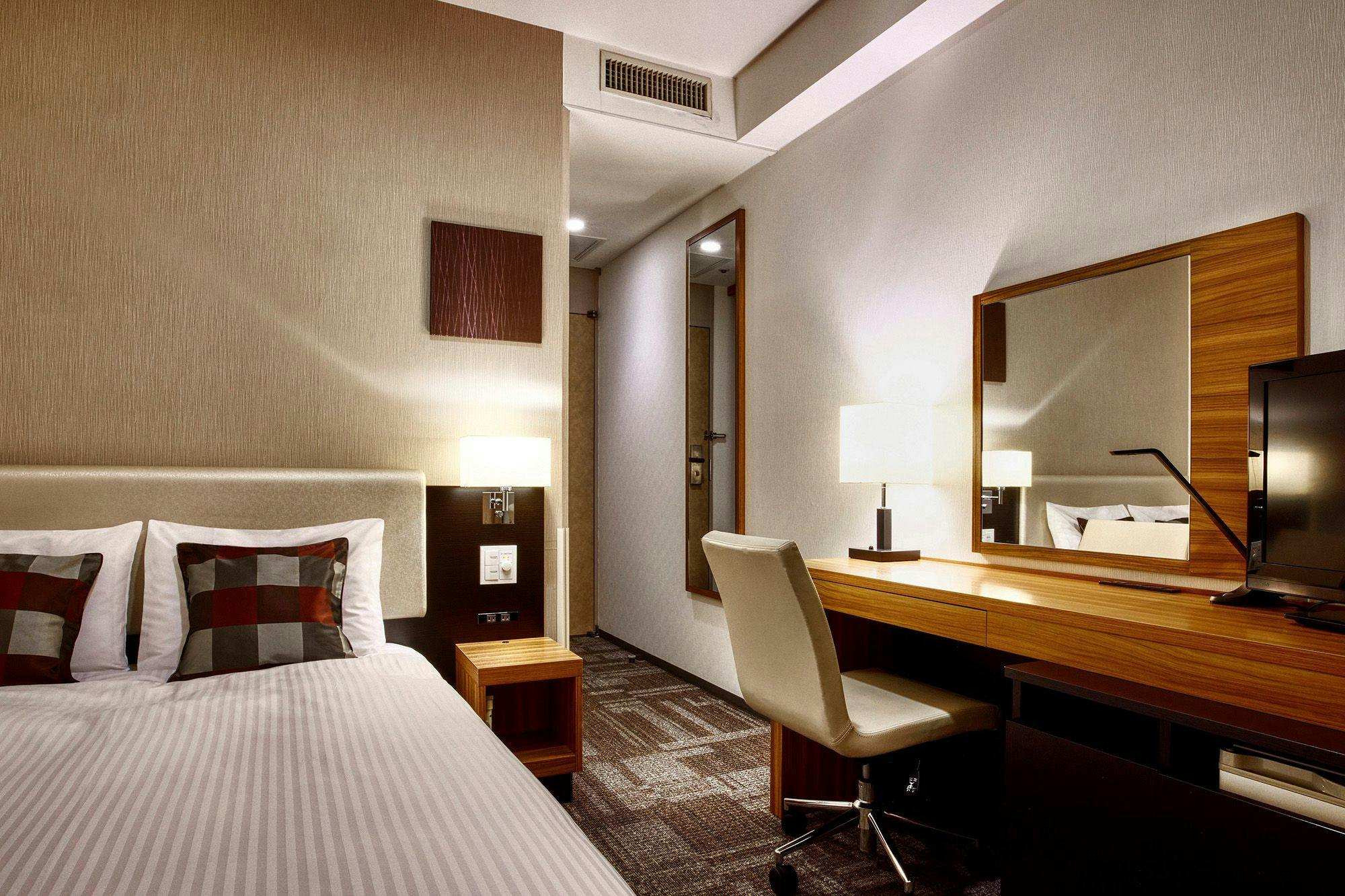 ROYAL PINES HOTEL CHIBA