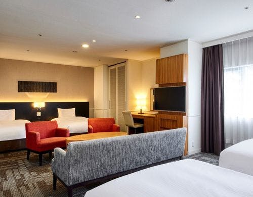 ファミリースイート(ベッド幅120cm/100cm)