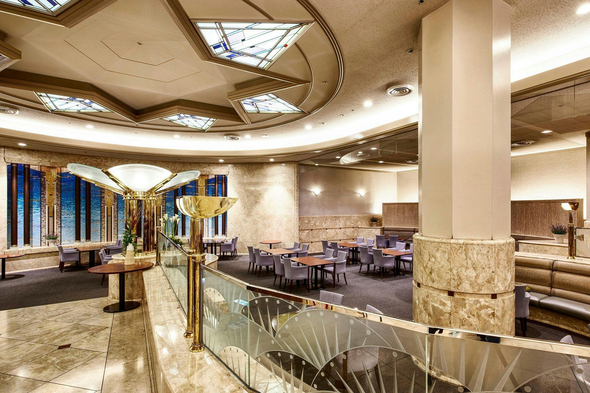 ROYAL PINES HOTEL CHIBA