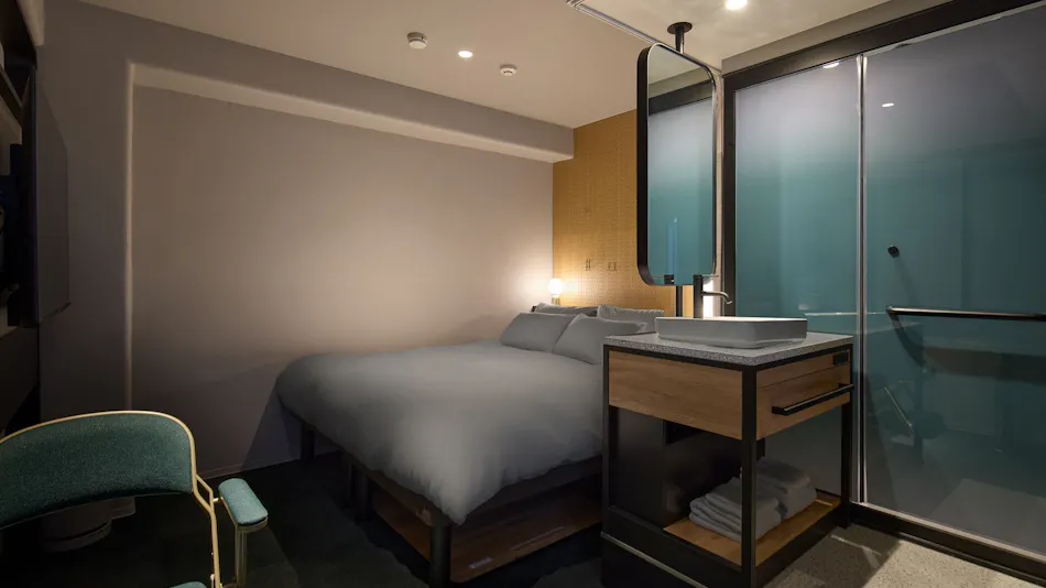 BASE LAYER HOTEL NAGOYANISHIKI