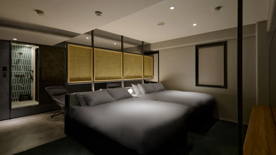 BASE LAYER HOTEL NAGOYANISHIKI