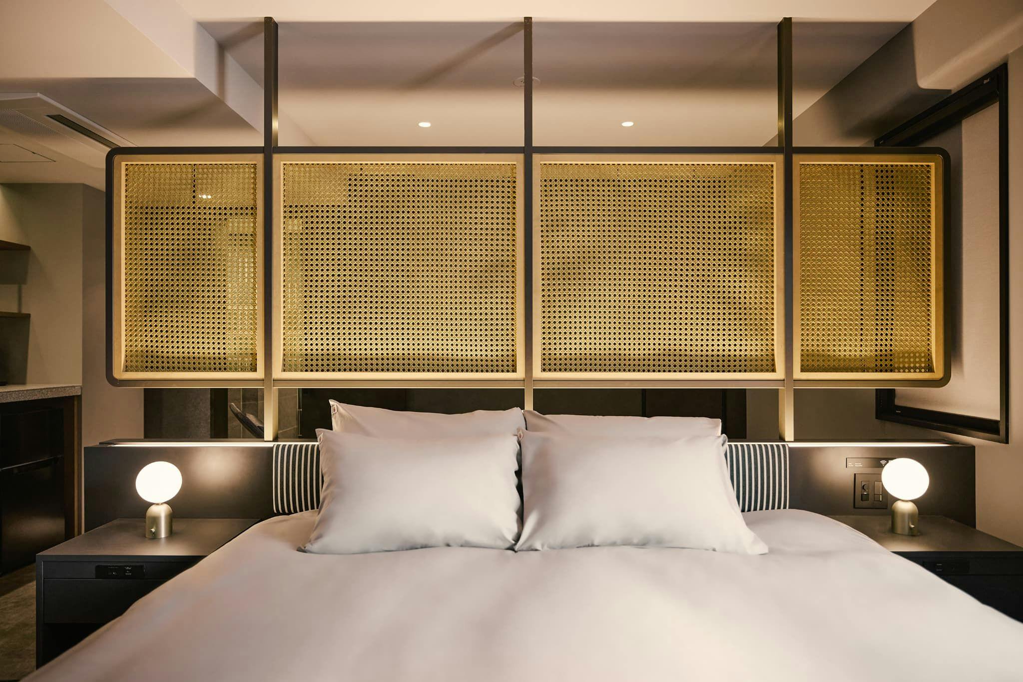 BASE LAYER HOTEL NAGOYANISHIKI