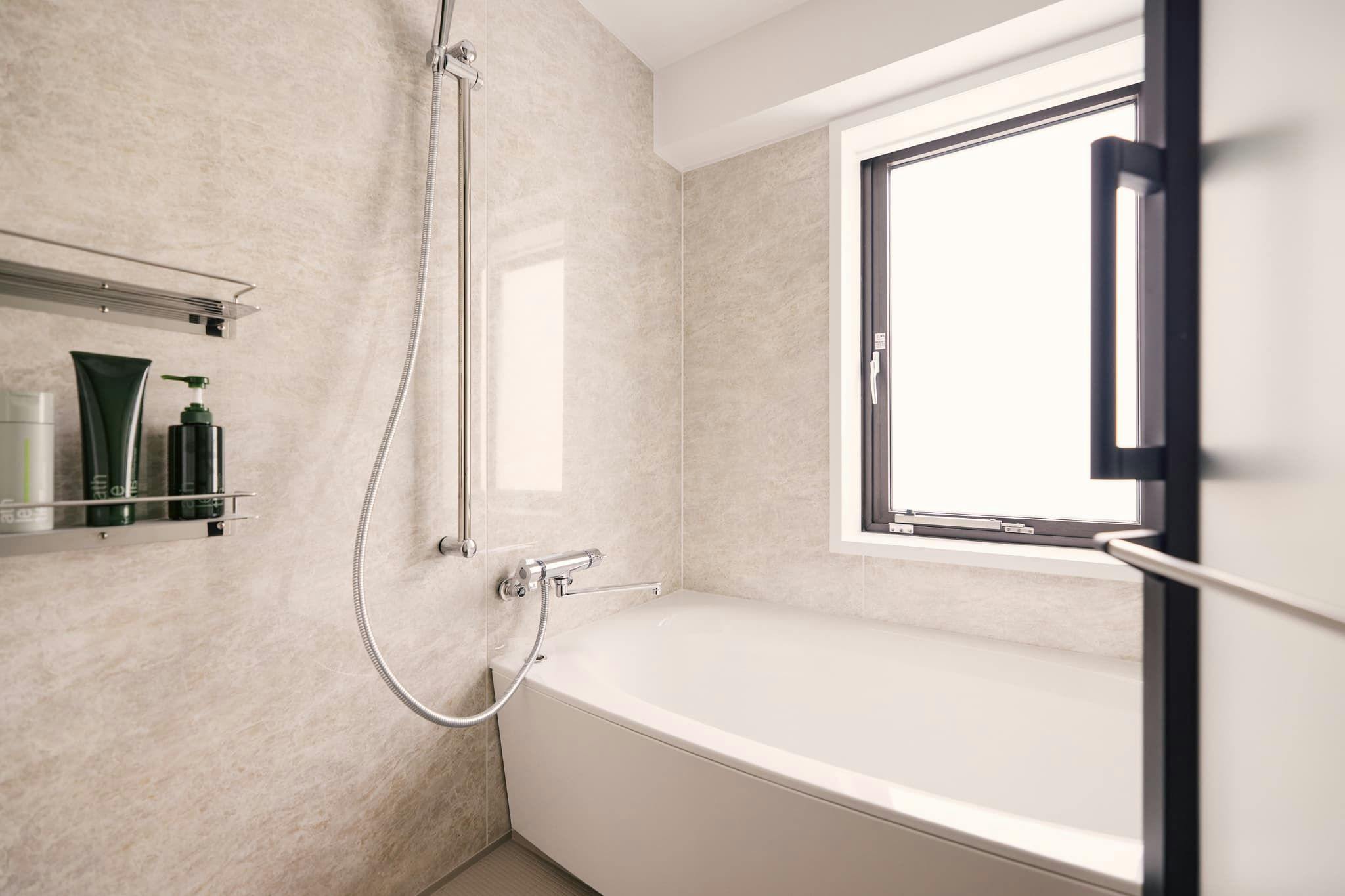 BASE LAYER HOTEL NAGOYANISHIKI