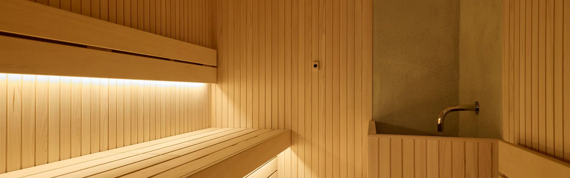 BASE LAYER HOTEL NAGOYANISHIKI
