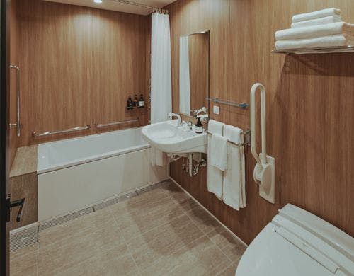 Universal:専用バスルーム完備