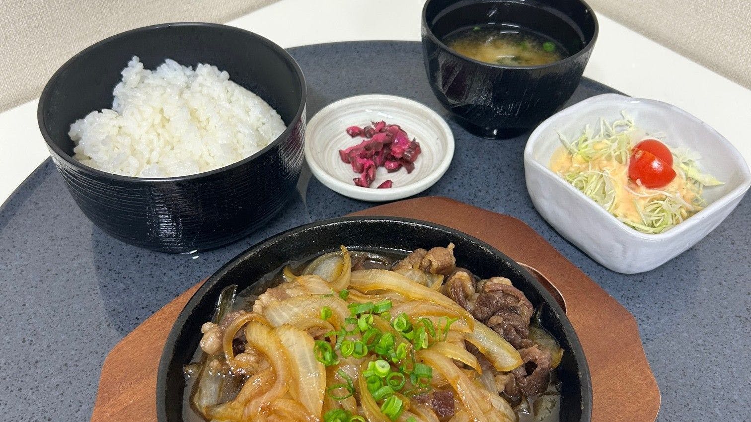 ホテルルートインGrand三沢-EAST COURT-