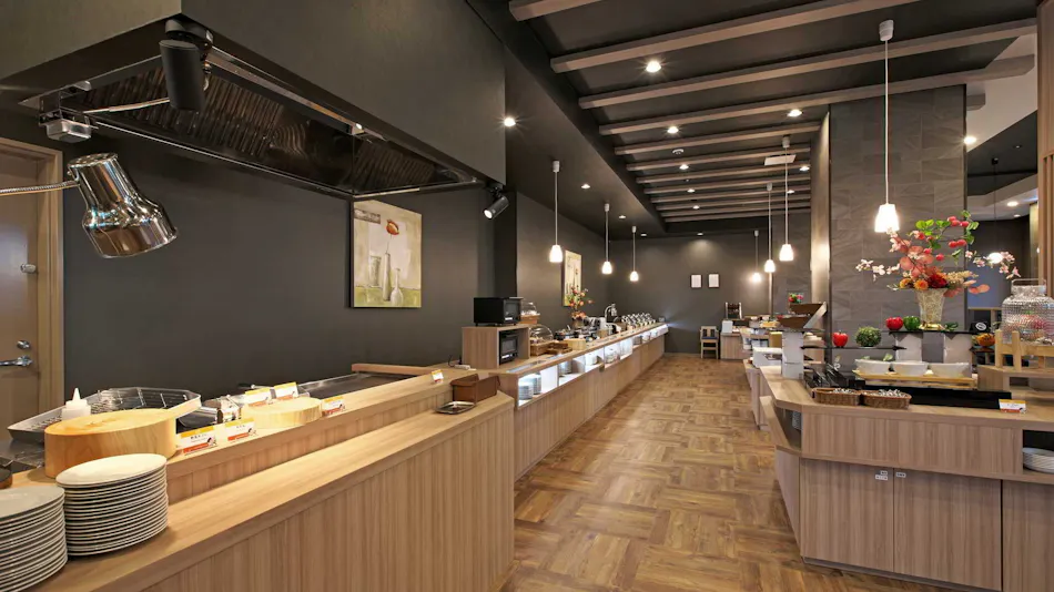 Hotel Route-Inn Grand Misawa - EAST COURT -