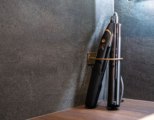 客室設備（ヘアアイロン