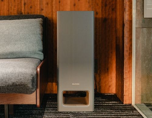 空気清浄機（BALMUDA製