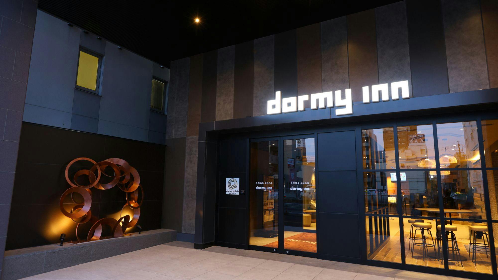 ◆ทางเข้าอาคารด้านหน้า