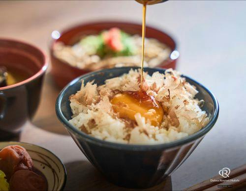 鰹節卵かけご飯