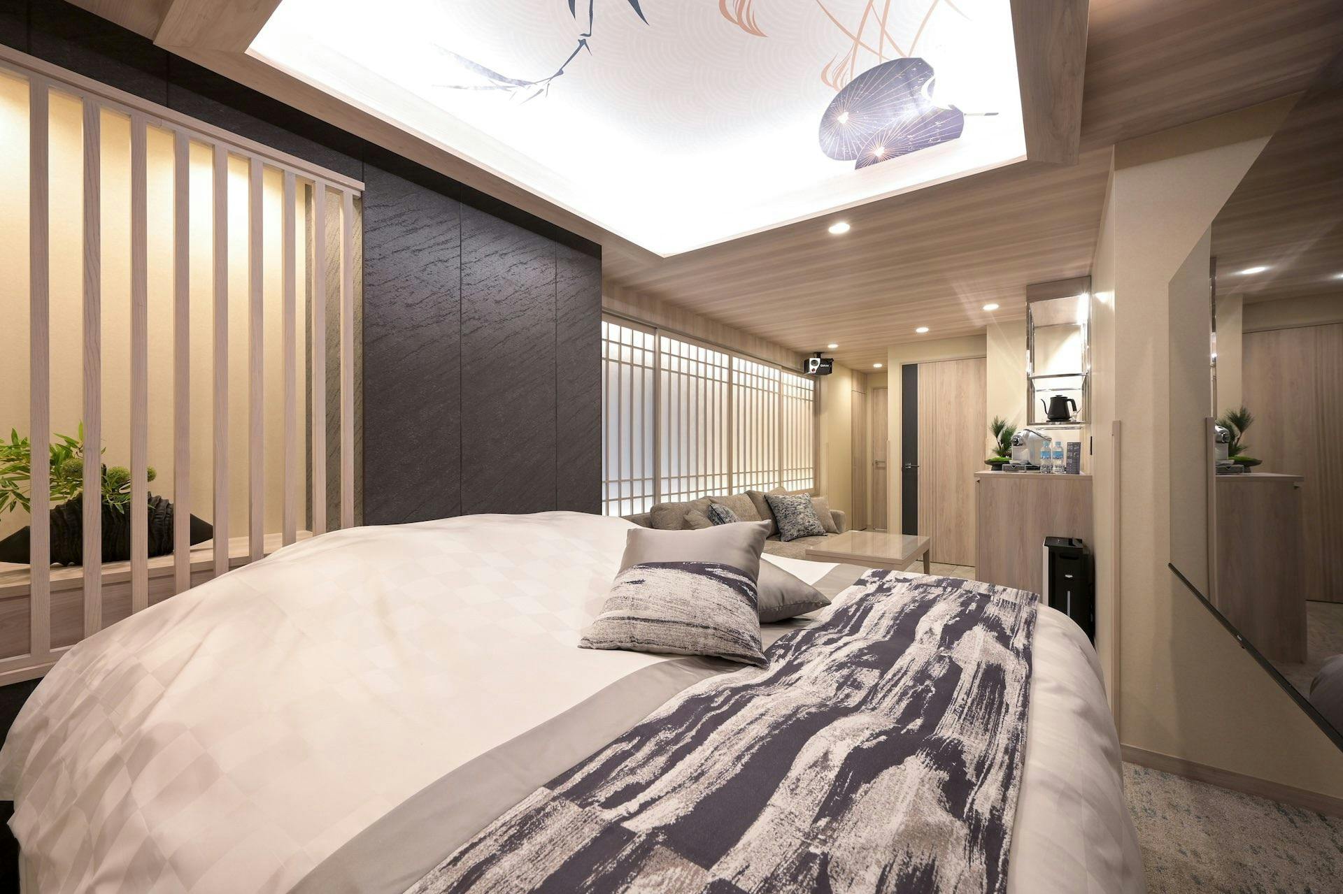 HOTEL みなと 新宿