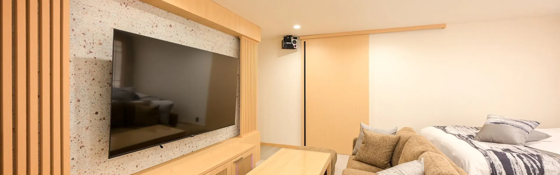 HOTEL みなと 新宿