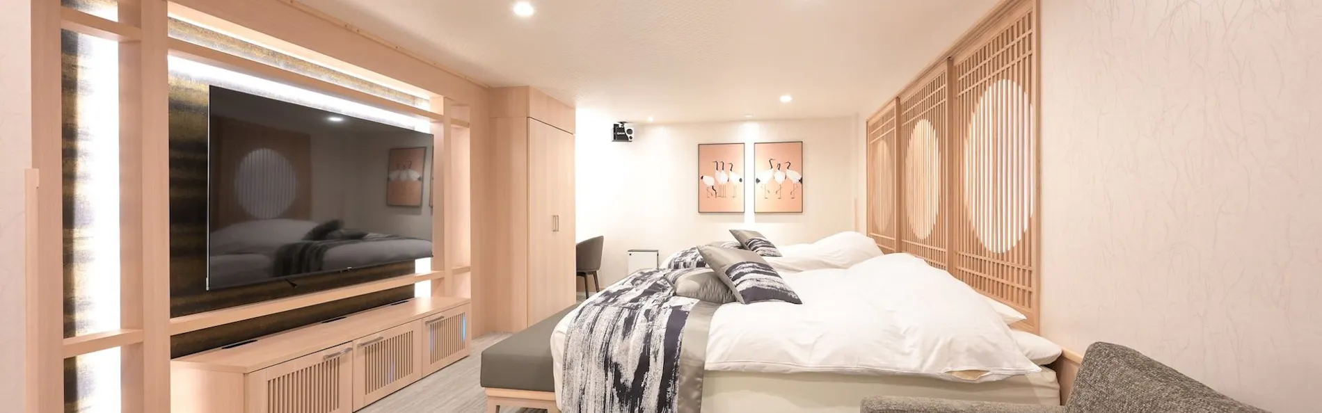 HOTEL みなと 新宿