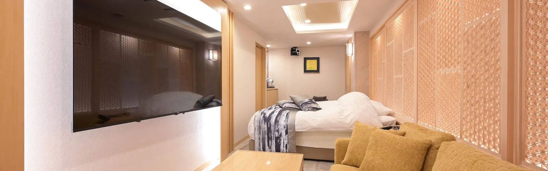 HOTEL みなと 新宿