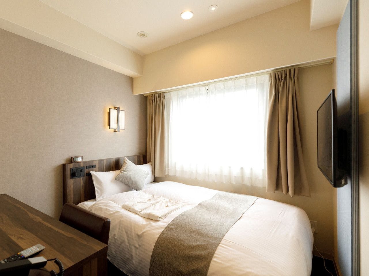 ★อาคารหลัก★ ห้องเตียงคู่