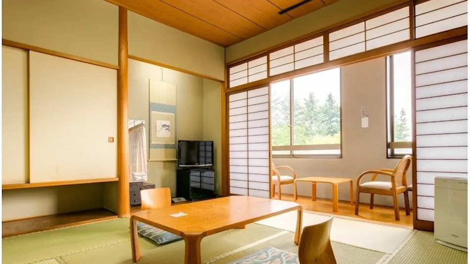 Akoya Hall