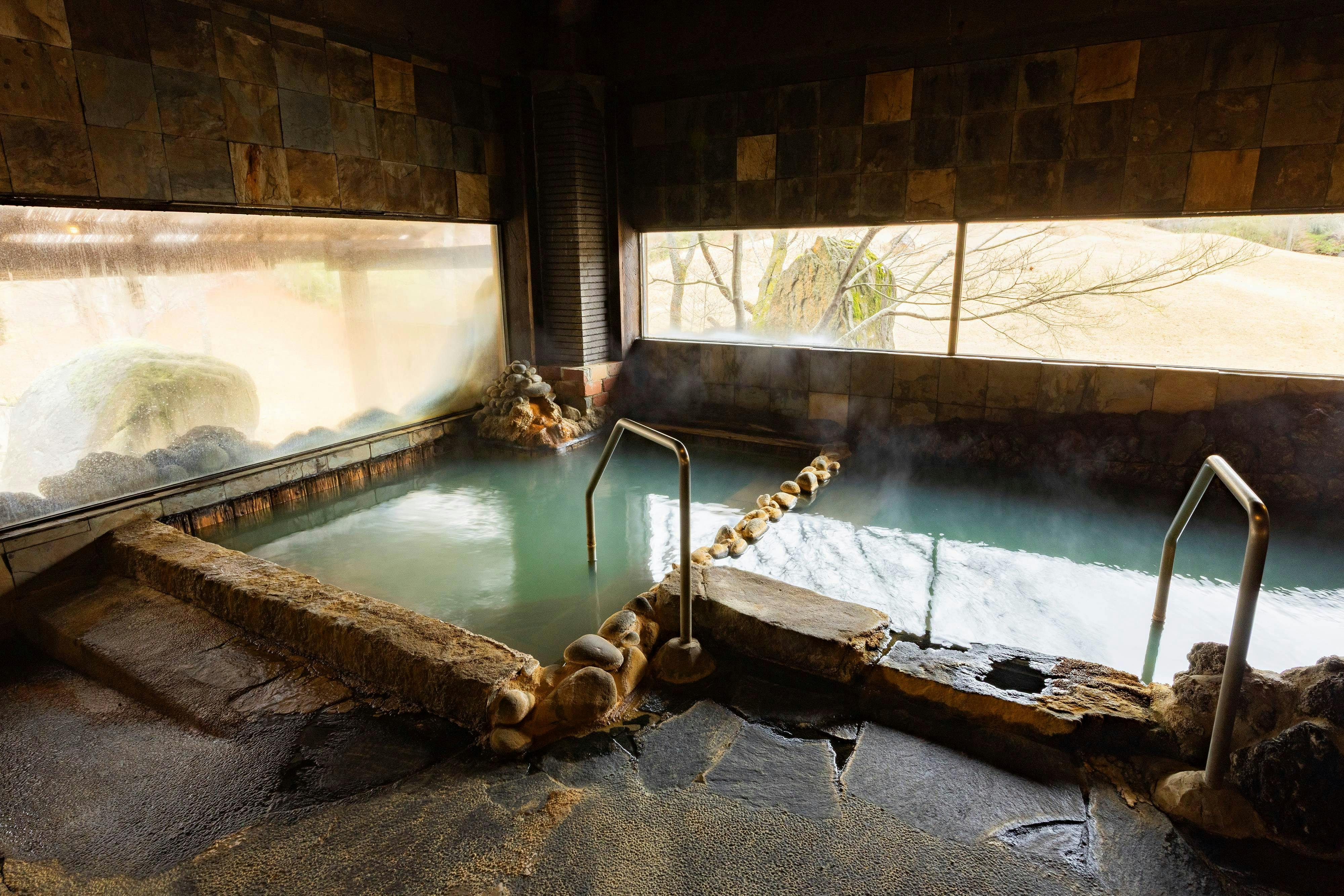 Aso Baien Spa Resort