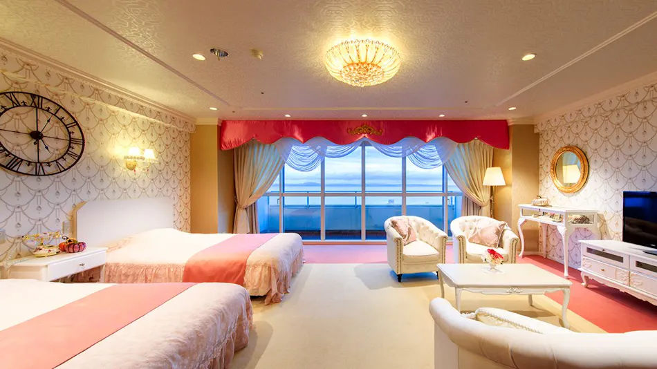 Hotel Maholova Minds Miura