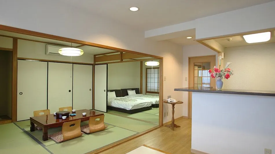 Hotel Maholova Minds Miura