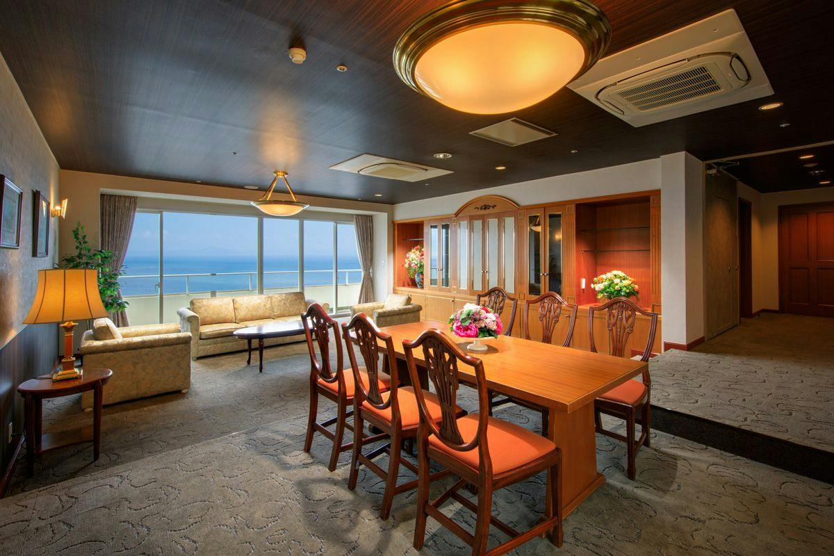 Hotel Maholova Minds Miura