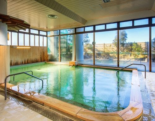 3階客室一例（ベッド2＋布団3）