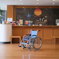 มีบริการให้ยืมรถเข็น