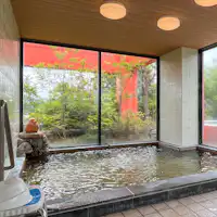 อ่างอาบน้ำในห้องอาบน้ำรวม