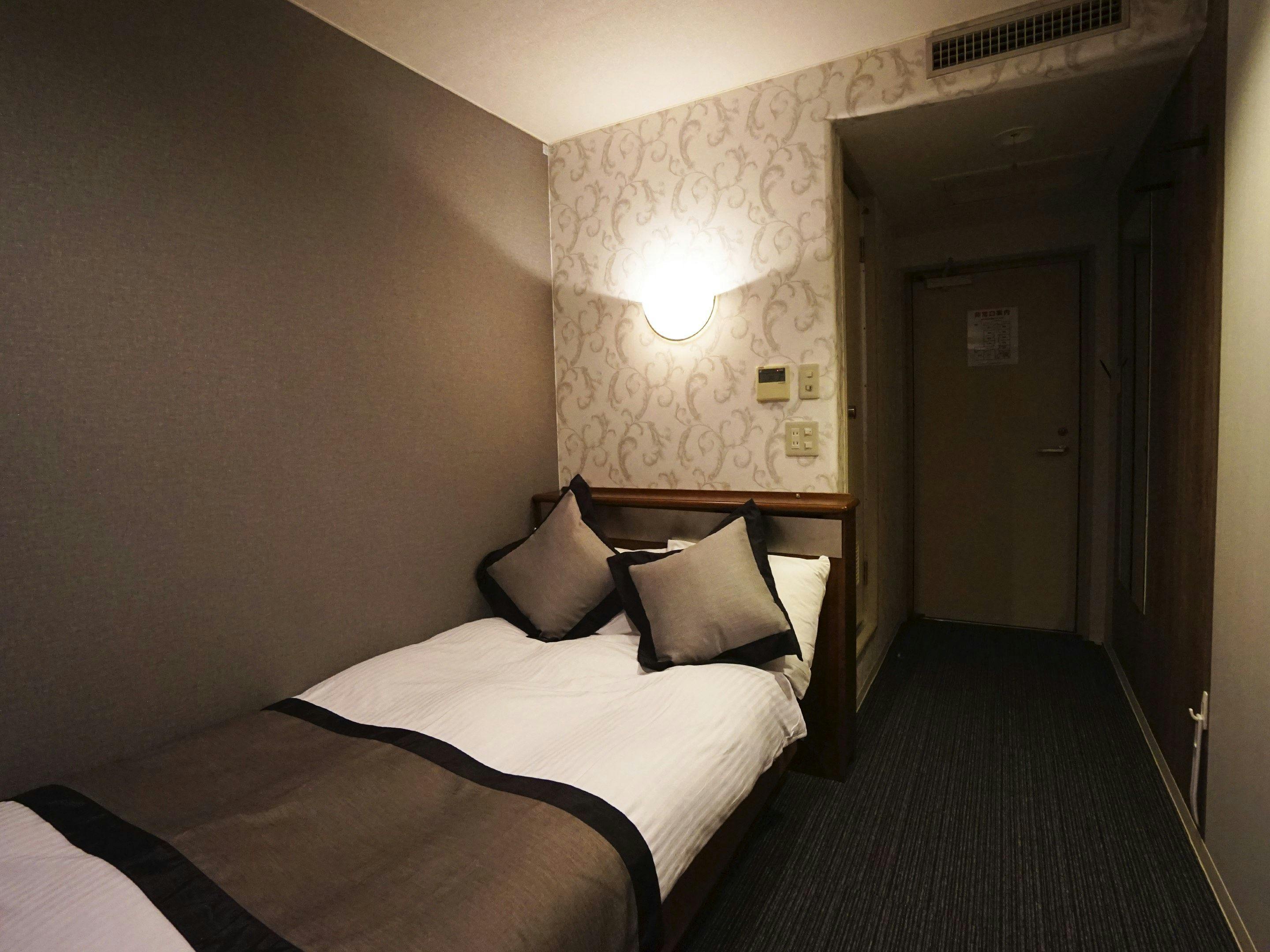 การใช้เตียงคู่ขนาดเล็กสำหรับ 2 ท่าน