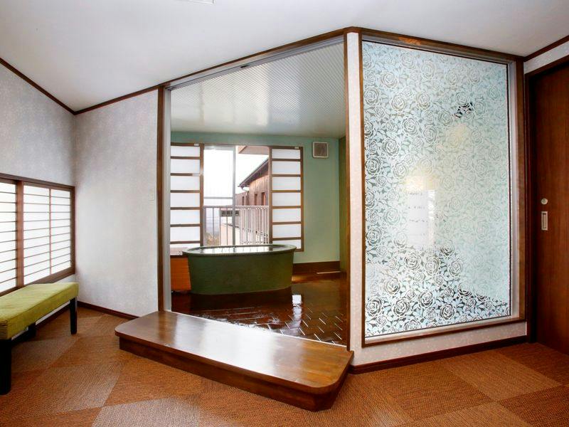 Ikaho Onsen - Hotel Kimura, renowned for its signature tatami bath and exquisite cuisine