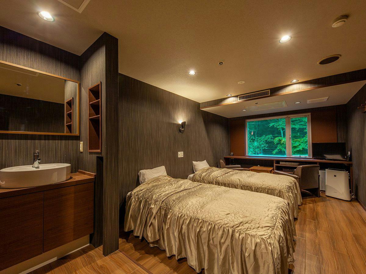 Ikaho Onsen - Hotel Kimura, renowned for its signature tatami bath and exquisite cuisine