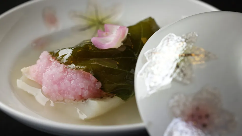 Ikaho Onsen - Hotel Kimura, renowned for its signature tatami bath and exquisite cuisine