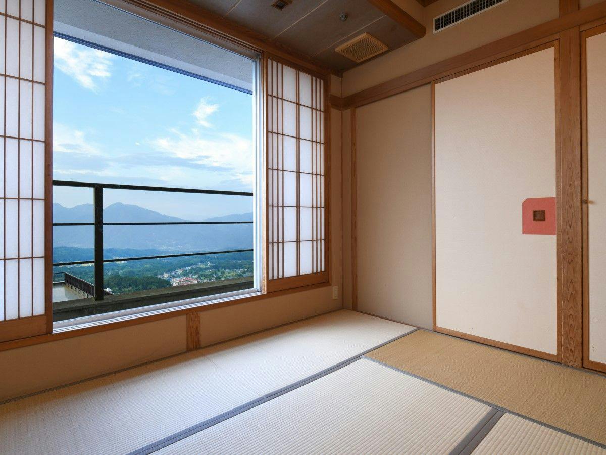 Ikaho Onsen - Hotel Kimura, renowned for its signature tatami bath and exquisite cuisine