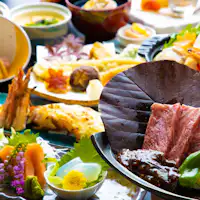 เนื้อโจชูและอาหารทะเลนึ่ง เช่น หอยเป๋าฮื้อ♪ งานเลี้ยงแห่งพร