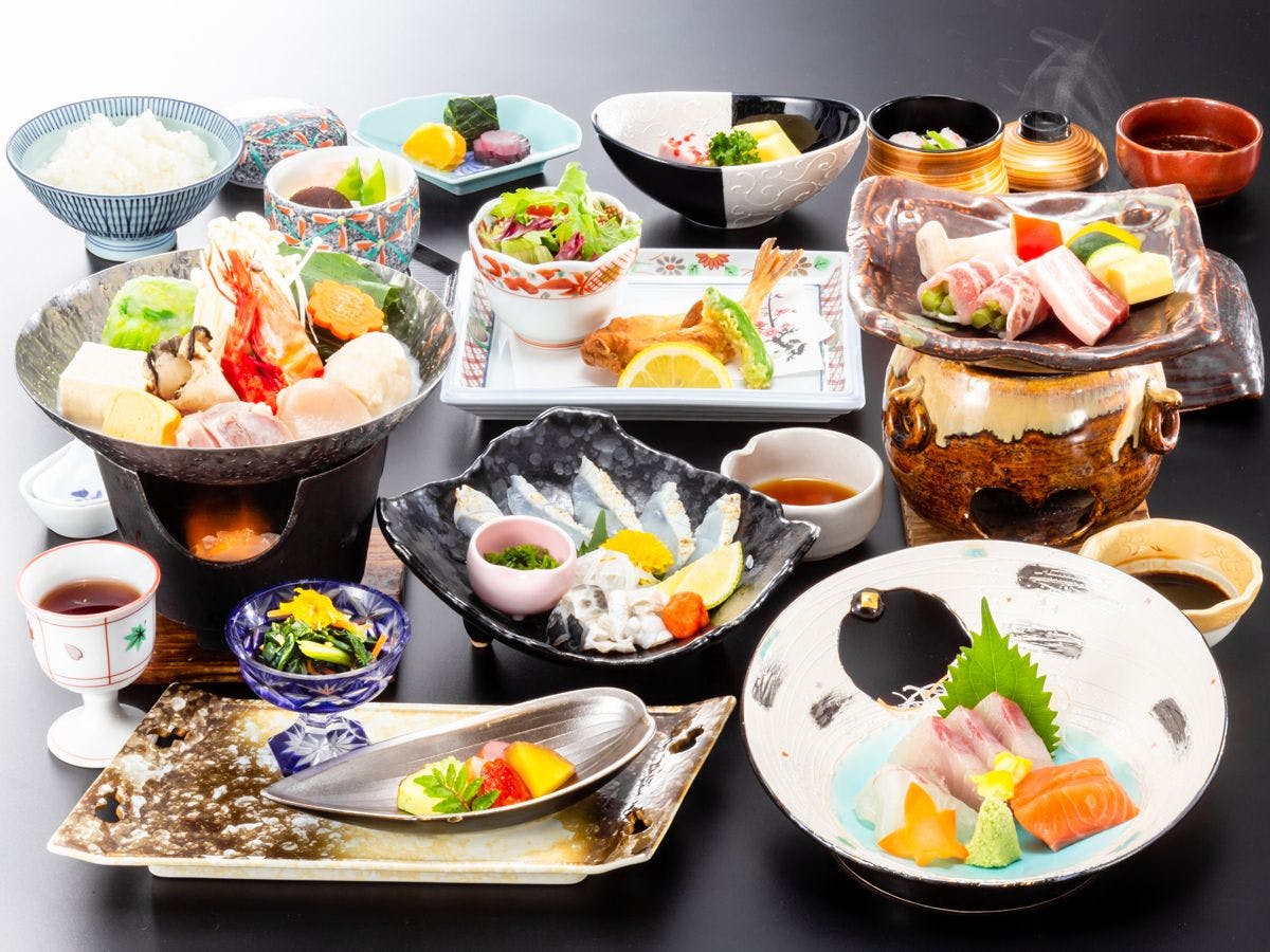 湯本観光ホテル 西京 【会場食】シェアスタイルでお料理を楽しむおふたり会席プラン＜4～9月＞ 禁煙「本館」和室10畳（バス・トイレ付） 【Yahoo!トラベル】
