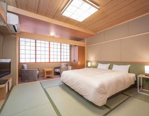 〇【禁煙】和室ダブル8畳（バス・トイレ）