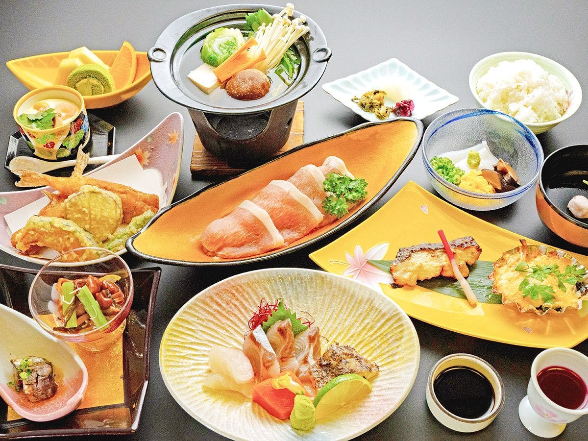 〇【Kaiseki Hana Koromo】