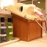 ■ สิ่งอำนวยความสะดวกในห้องอาบน้ำรวม