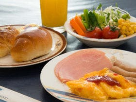 新ロイヤルホテル四万十