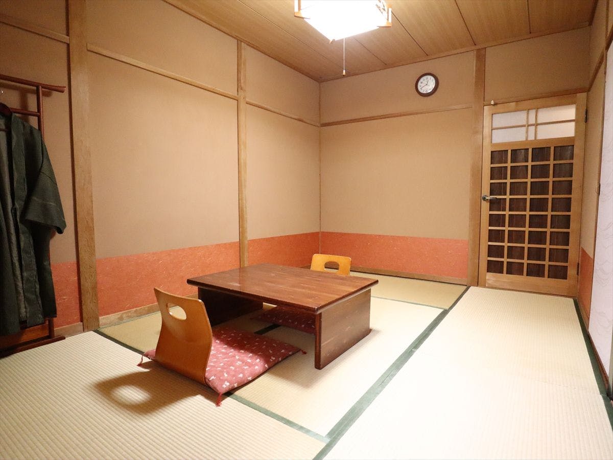 ห้องสไตล์ญี่ปุ่น 6 เสื่อทาทามิ