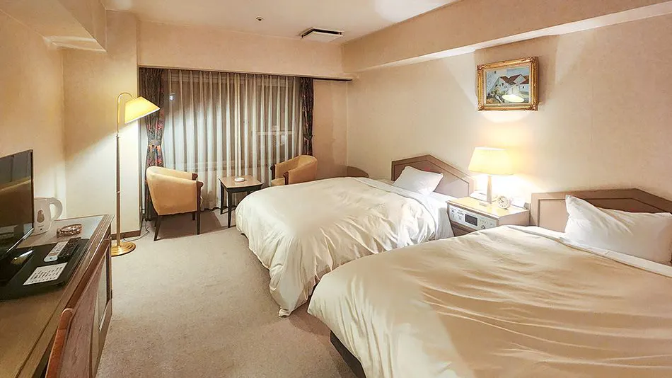 Breezbay Hotel & Resort Gero